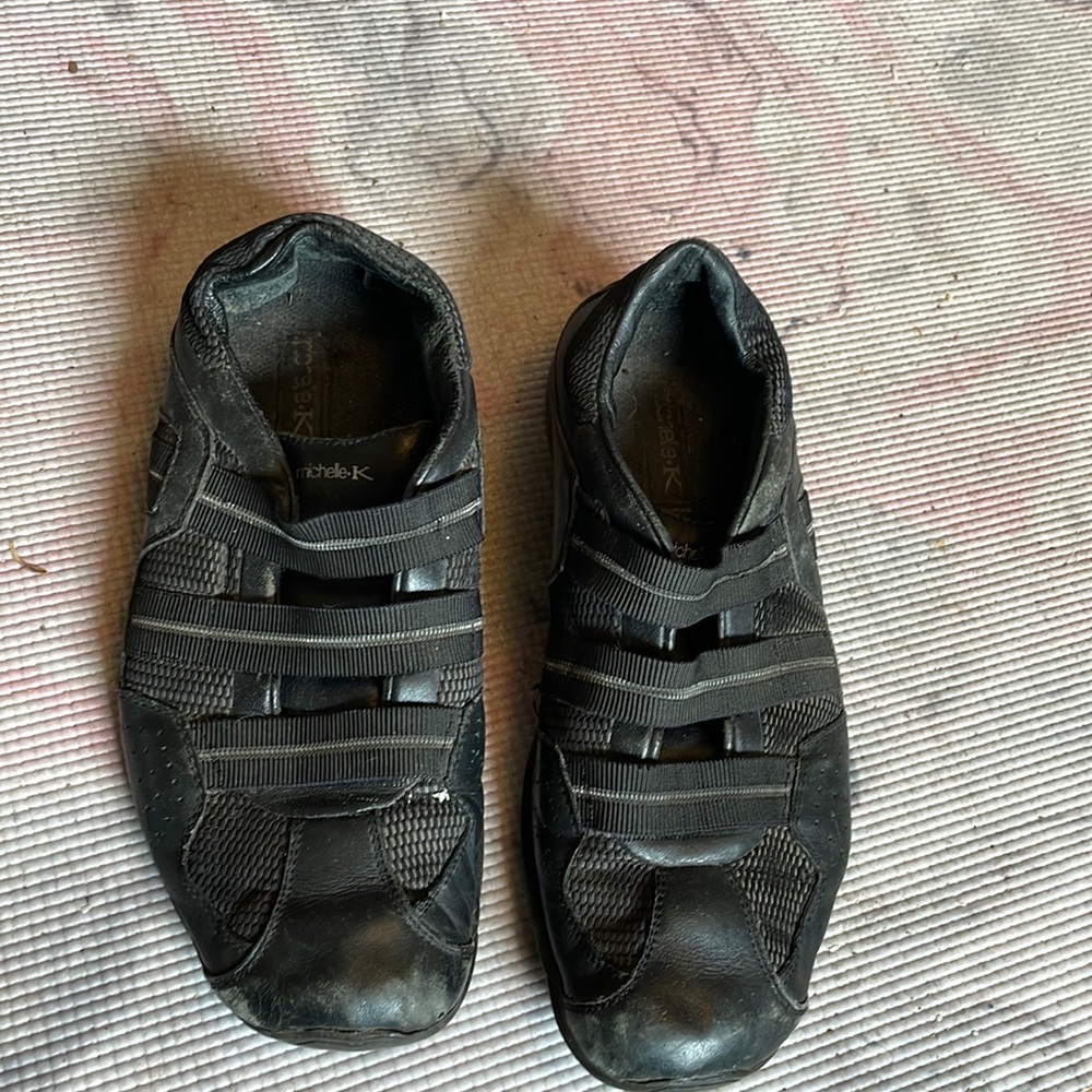Michelle K Black Casual Runners Sneakers